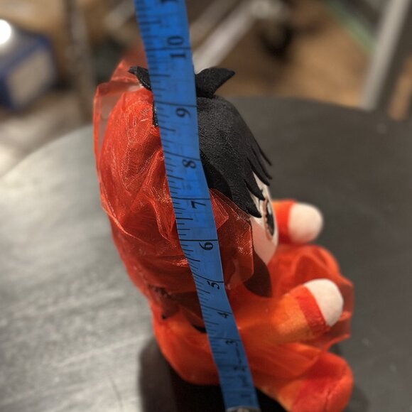 Kidrobot Beetlejuice Lydia Deetz Phunny Plush – Red Wedding Dress - Picture 11 of 16